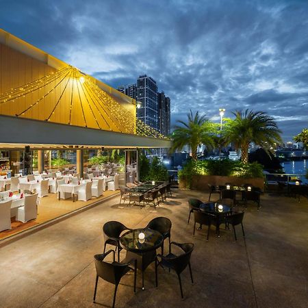 Sun & Moon, Riverside Hotel Phnom Penh Exterior foto
